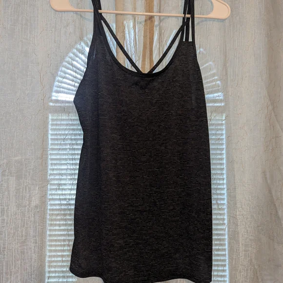 18. Old Navy Women's Tank Tops - Black, Blue, Gray - Picture 5 of 13